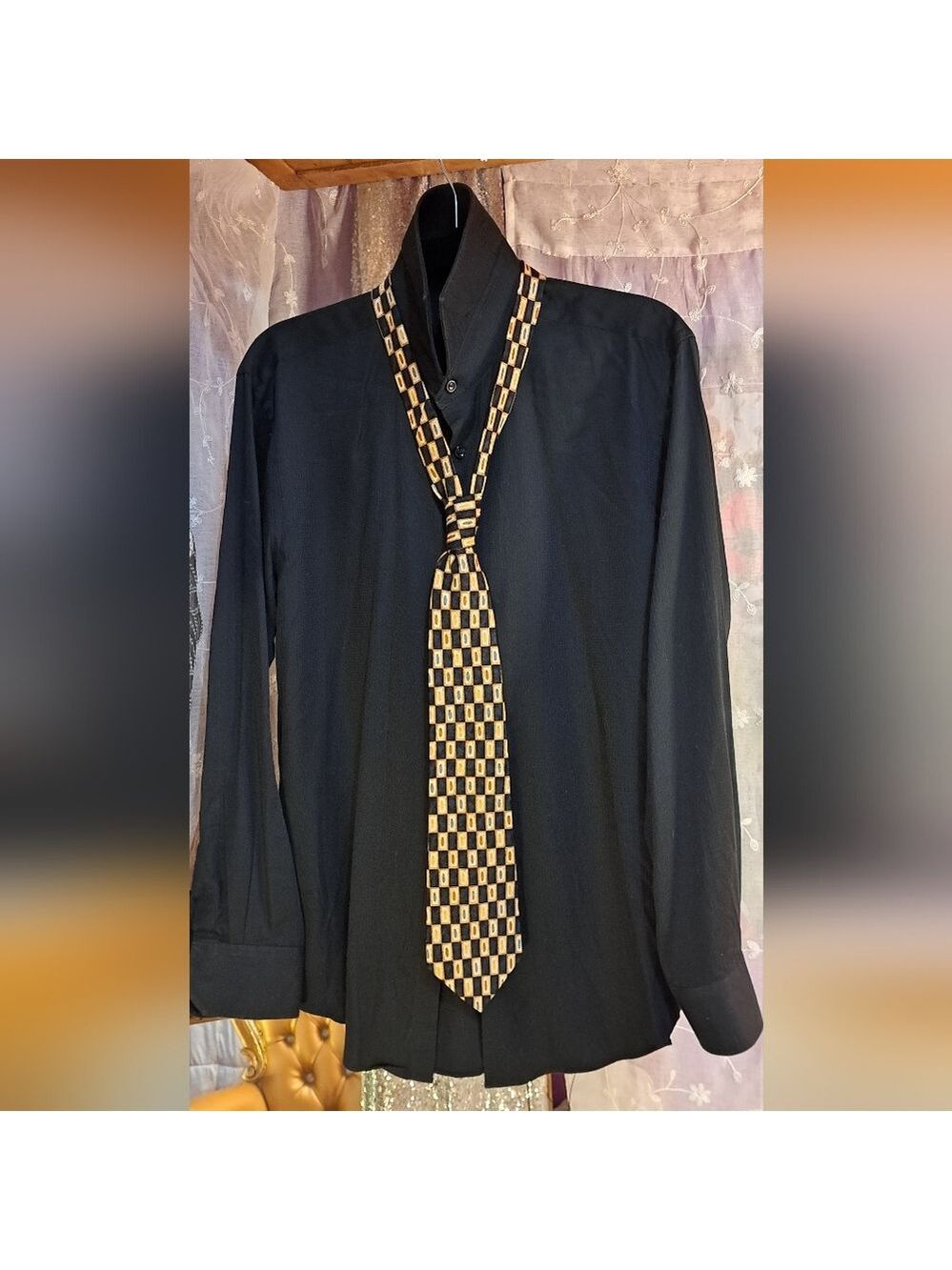 Bugatchi Men's Black Shirt with Mini Waffle Patterned Tie. Size 16 34/35.